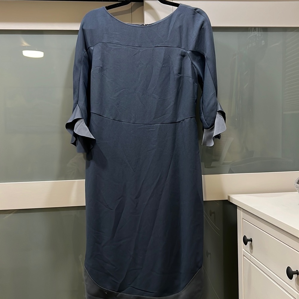 Banana Republic 3/4 ruffle sleeve dress in blue
